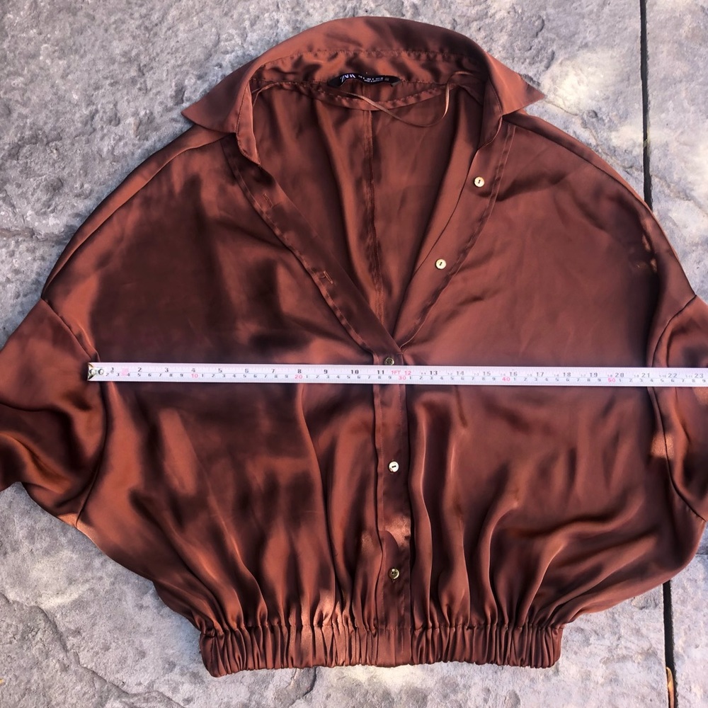 Zara brown satin half button down blouse size S - Picture 8 of 9